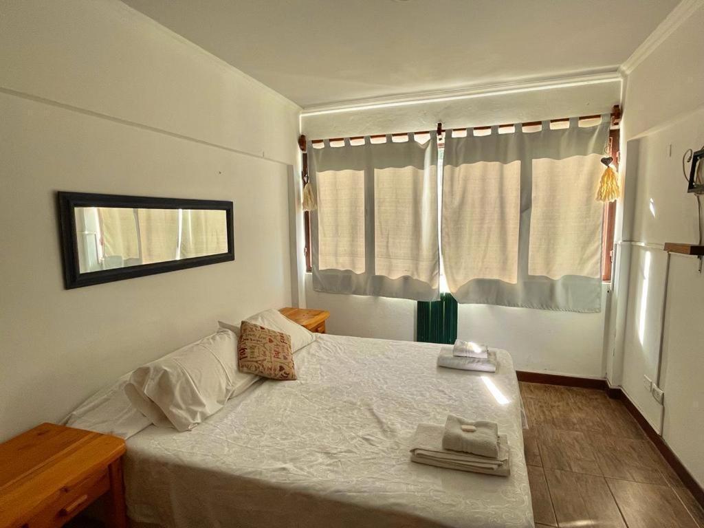 سان كارلوس دي باريلوتشي Hosteria De La Villa - Moonski المظهر الخارجي الصورة