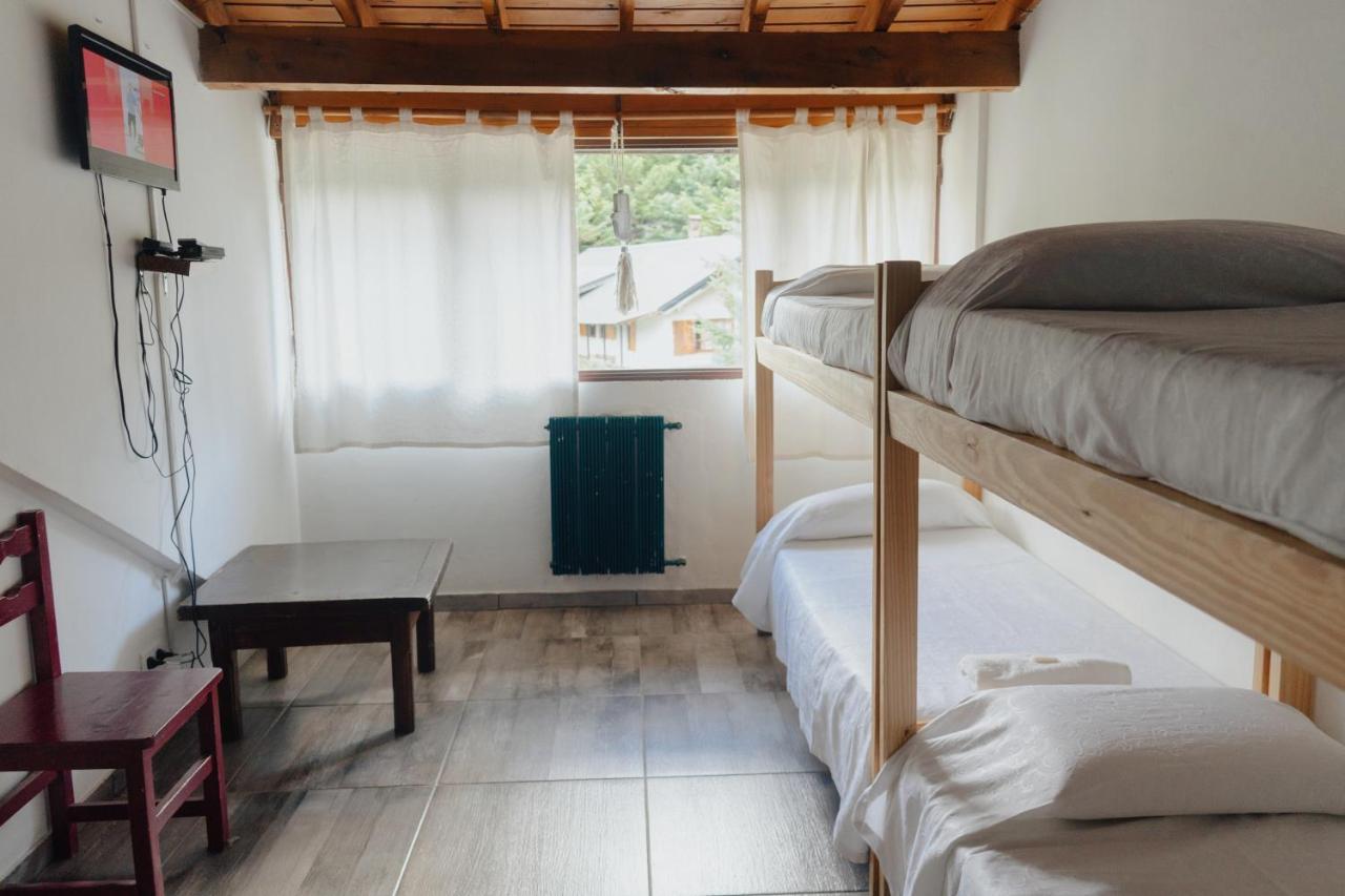 سان كارلوس دي باريلوتشي Hosteria De La Villa - Moonski المظهر الخارجي الصورة